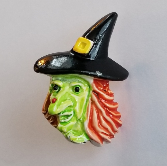 Vintage Jewelry - Vintage witch pin Halloween lapel brooch creepy spooky jewelry